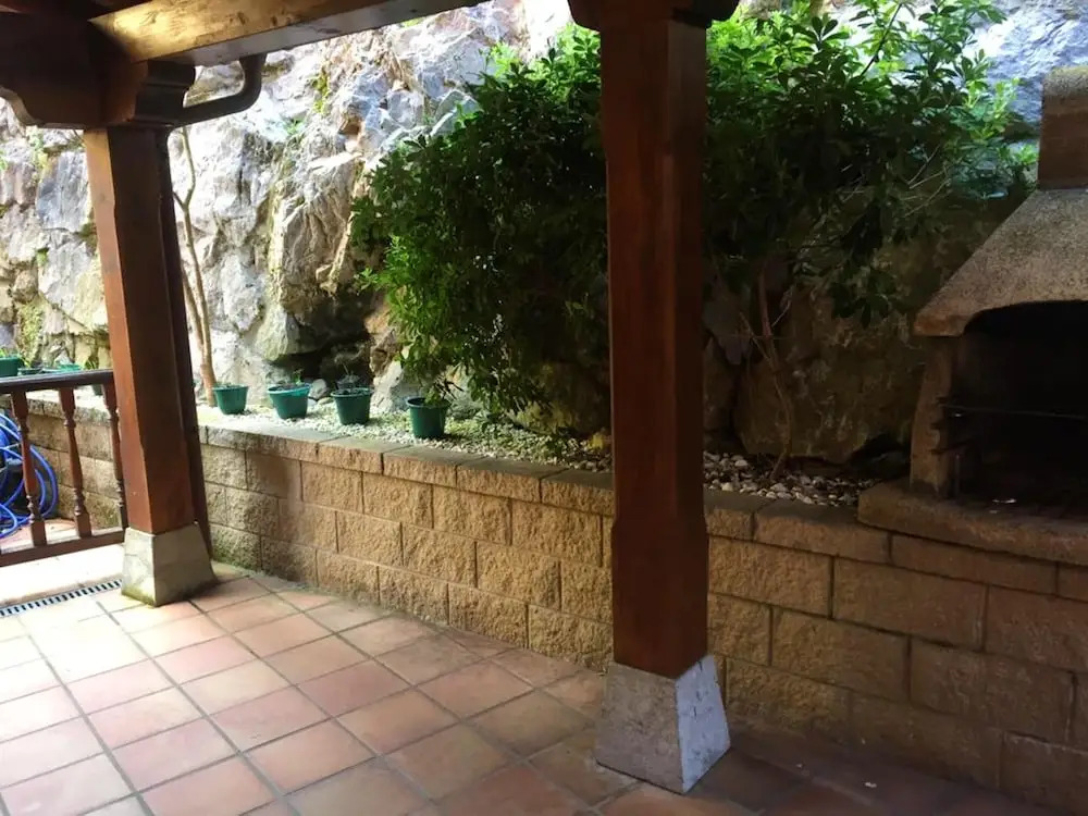 House with 5 Bedrooms in Llanes, with Furnished Terrace - 2 Km From the Beach
