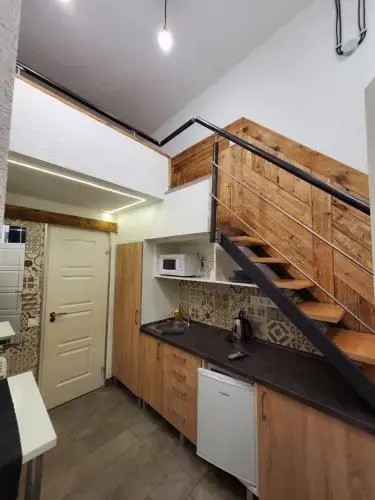 Economy Rooms and Apartments