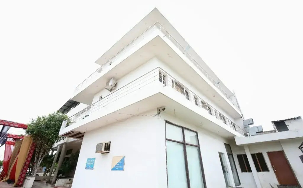 Hotel M.A. Resort