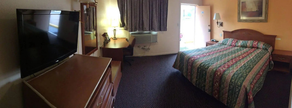 Budget Inn