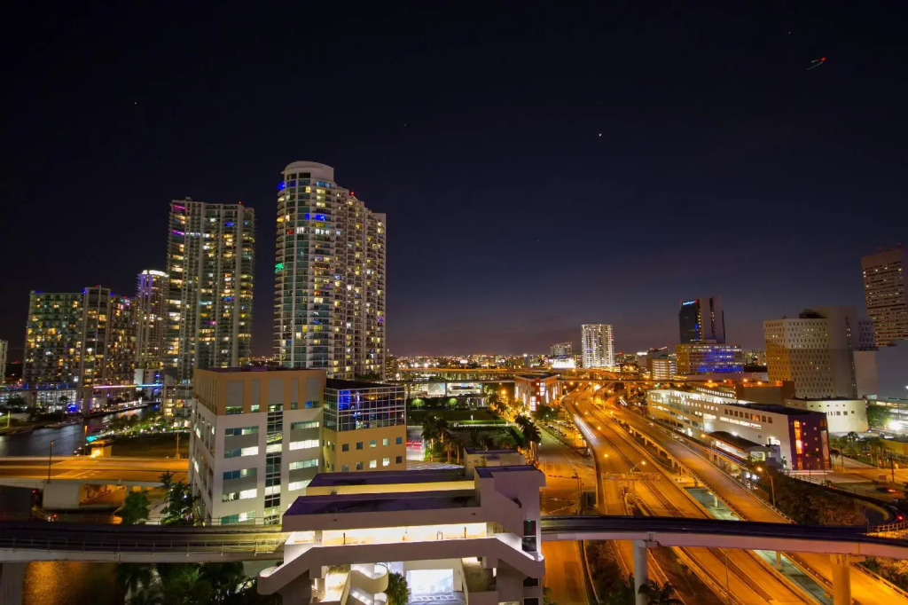 Comfort Inn & Suites Downtown Brickell-Port of Miami