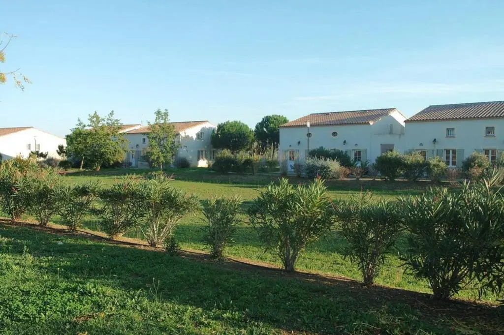 JASSE CAMARGUAISE 535 - PISCINE CLIM PARKING FAMILLE - CoHôteConciergerie