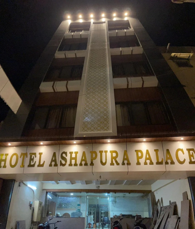 Hotel Ashapura Palace