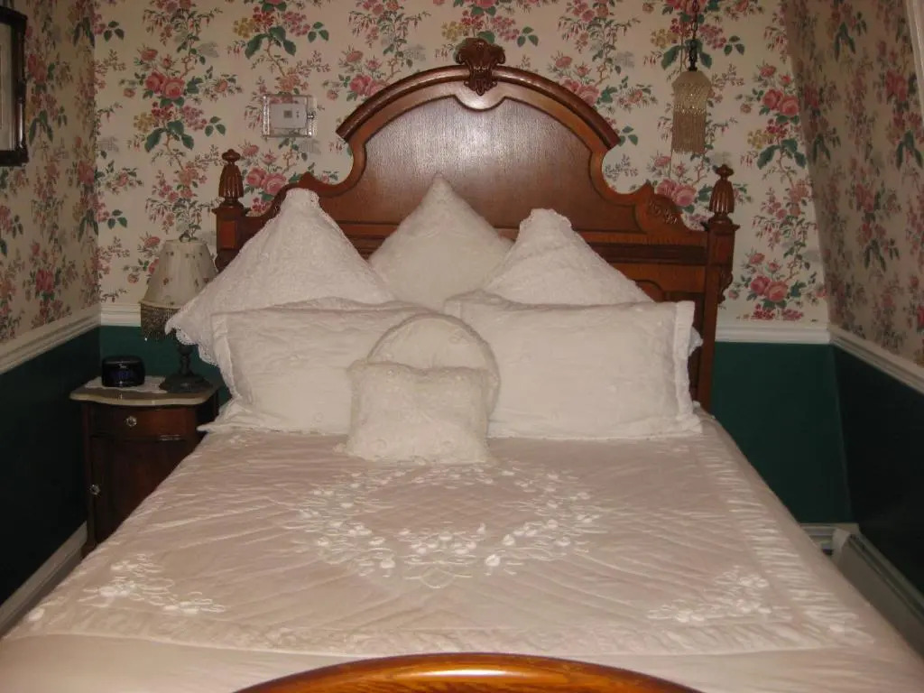 Angel of the Sea Bed and Breakfast