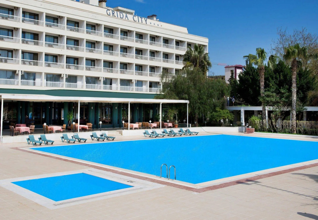 Nashira City Resort Hotel