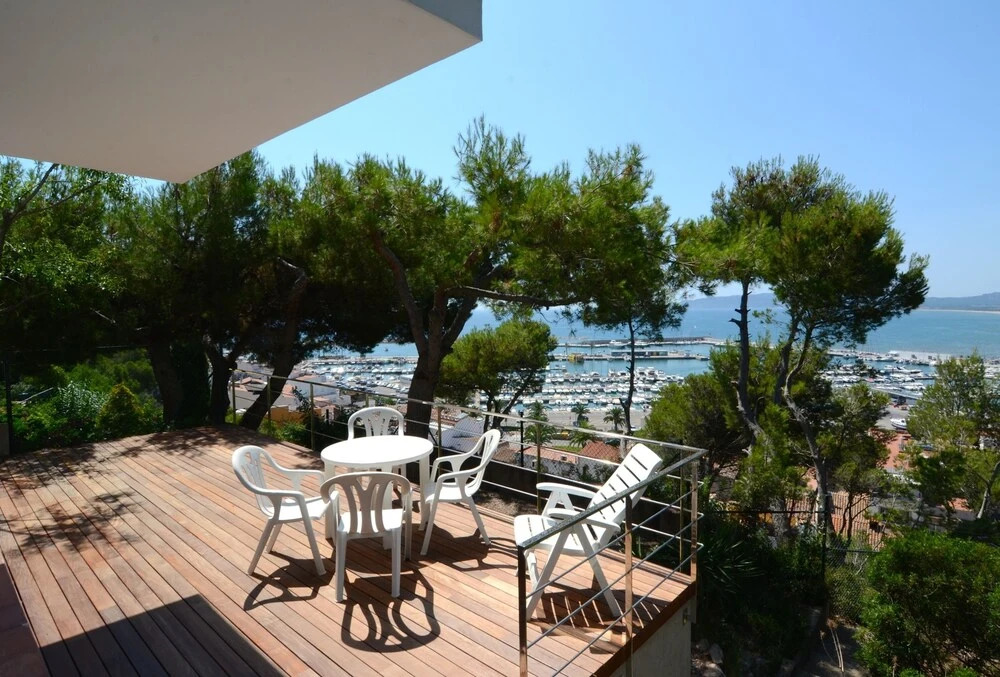 Apartment Frederique