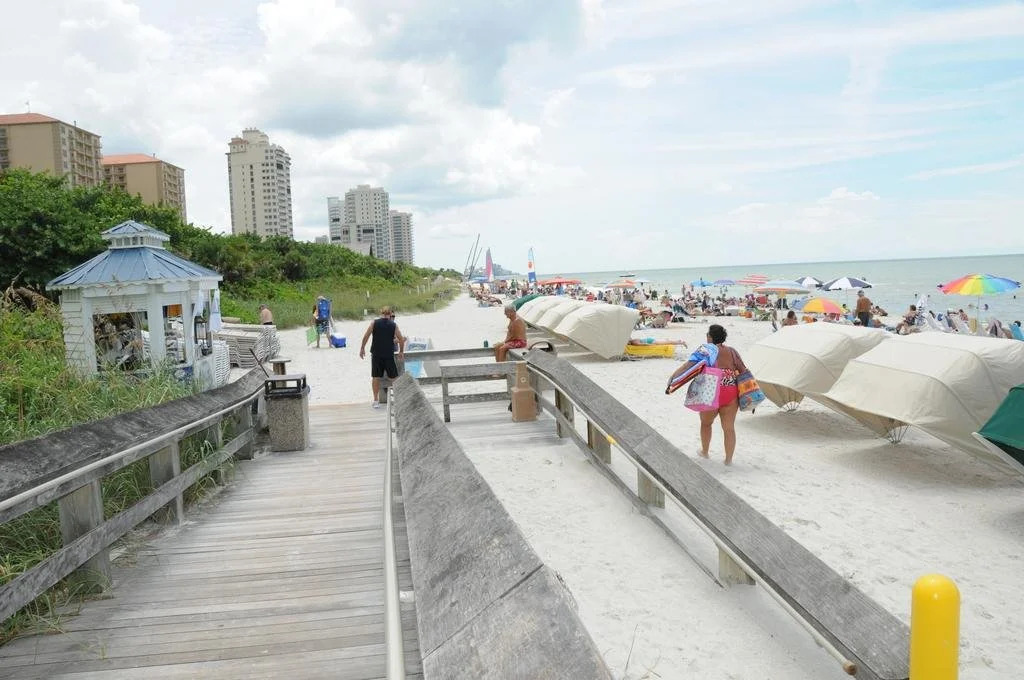 Avanti Vacation Rental - Newly Updated 3 BR Retreat with Private Pool - Just Minutes from Vanderbilt Beach and Delnor Wiggins! State Park Sunny Southern Exposure and Pet Friendly Stay