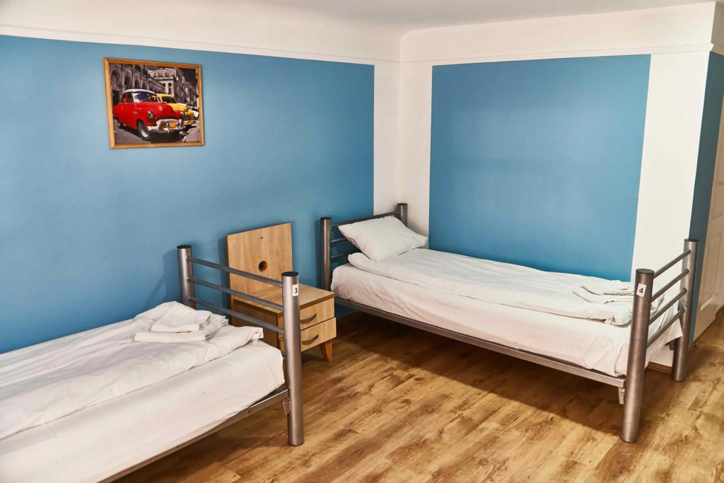 Center Hostel and Guest House