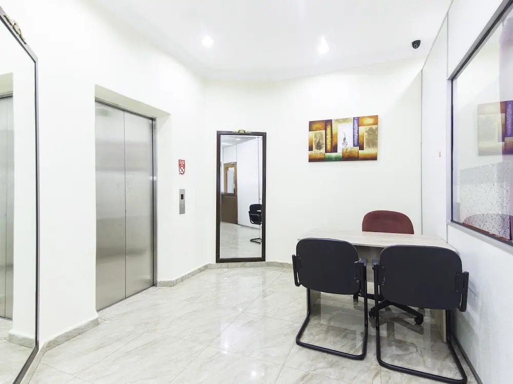 Oyo 327 Buddys Hotel