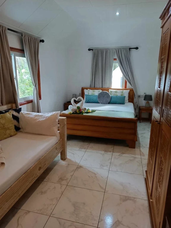 Lucys guesthouse