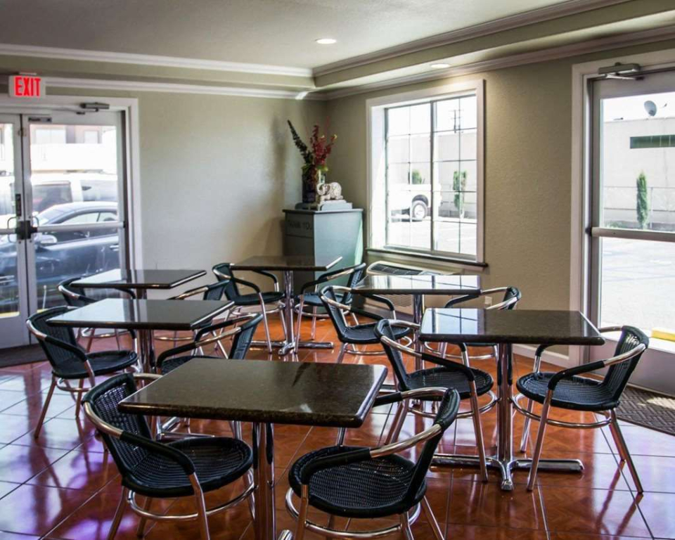 Rodeway Inn Barstow