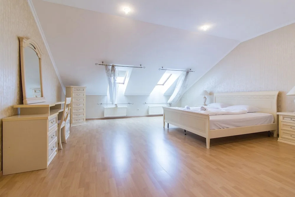 Spacious Duplex by Park&Metro by easyBNB