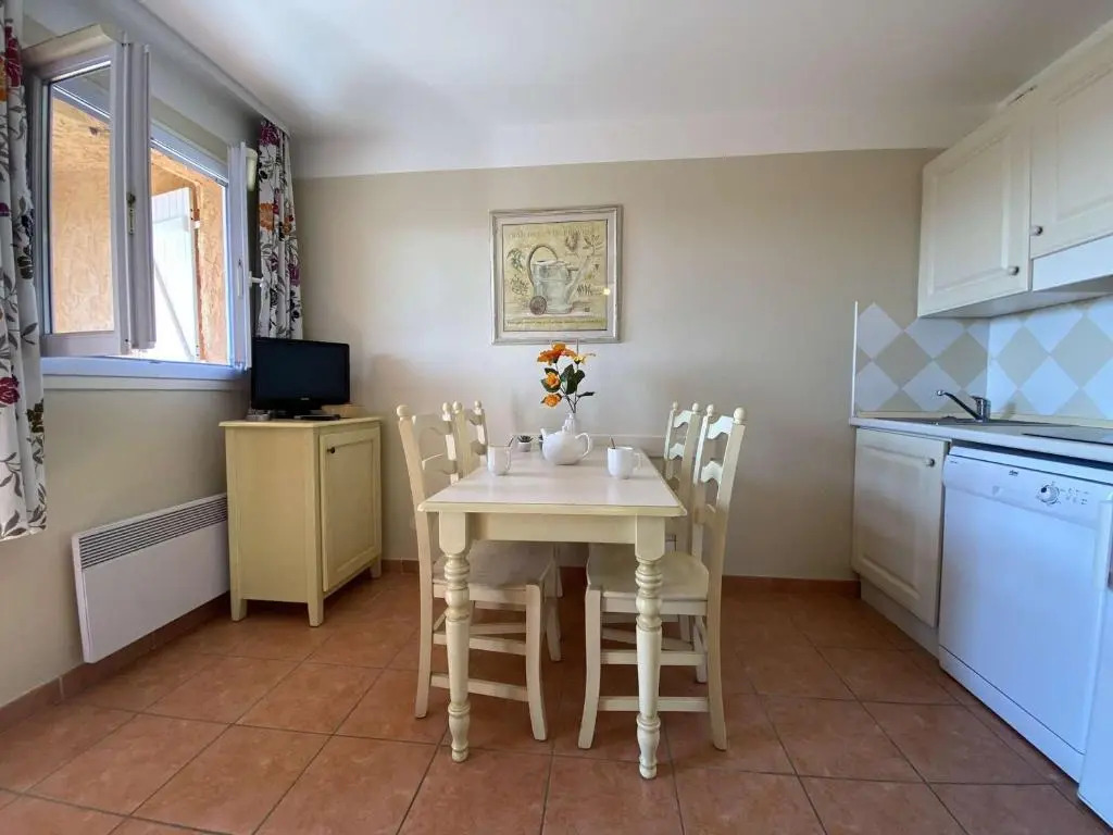 Appartement Les Issambres, 1 pièce, 4 personnes - FR-1-226-455