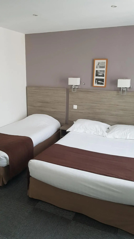 Hotel Cosmos