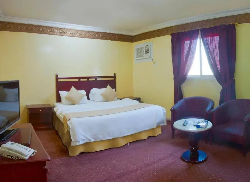 Al Farhan Hotel Suites Al Aqiq