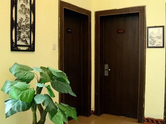 Deri Hotel