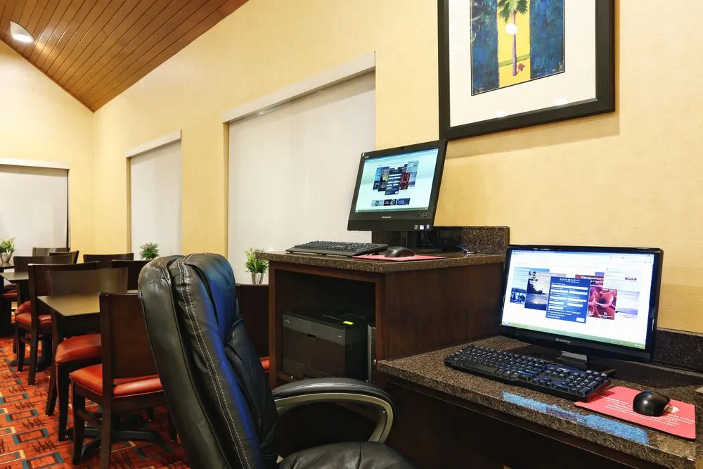 Homewood Suites by Hilton Phoenix-Avondale