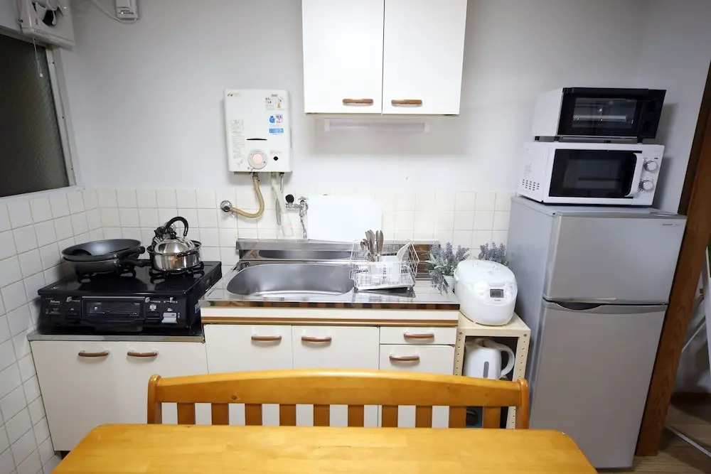 Tenjin Apartment 202