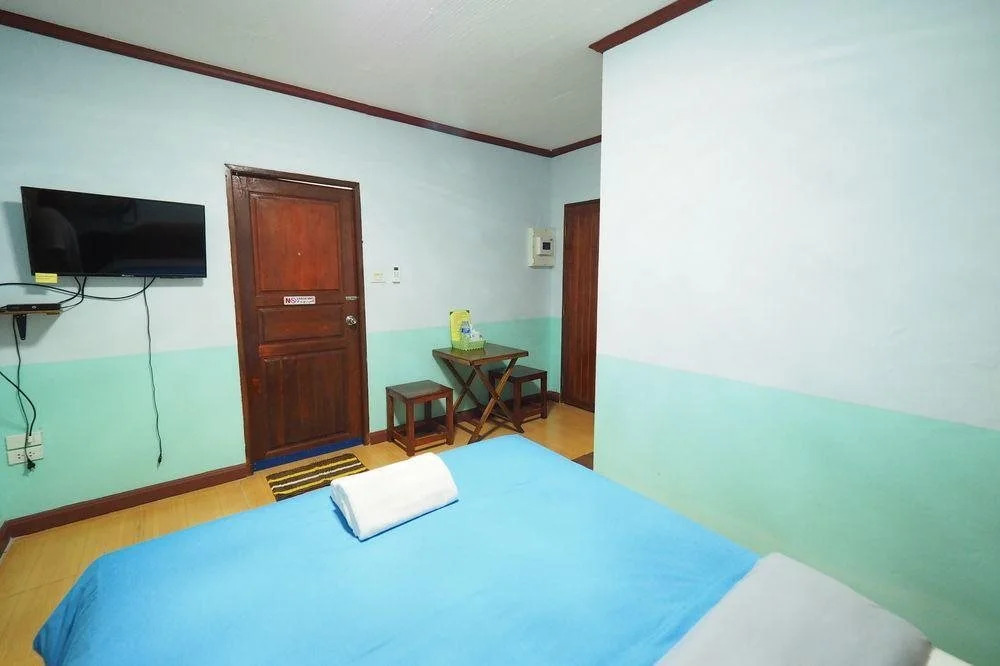Ruen Nam Khao Resort