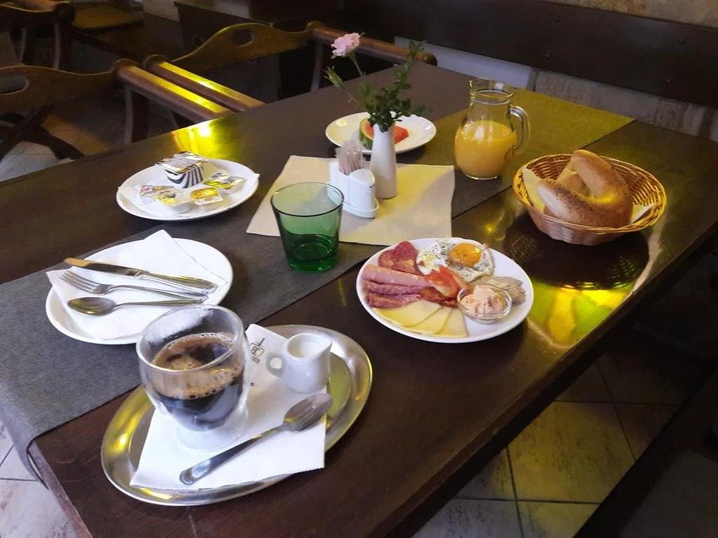 Excalibur Penzion a Restaurace