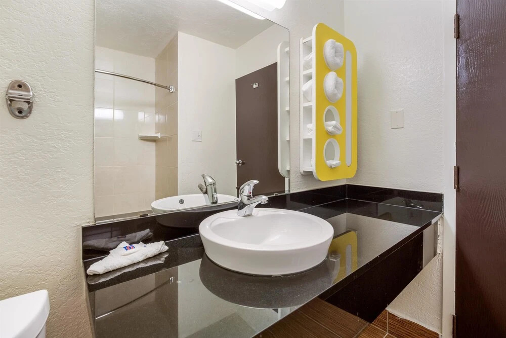 Motel 6 Houston North-Spring