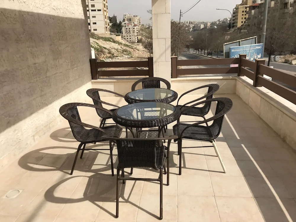 Comfort Design & Style Hillview Terrace
