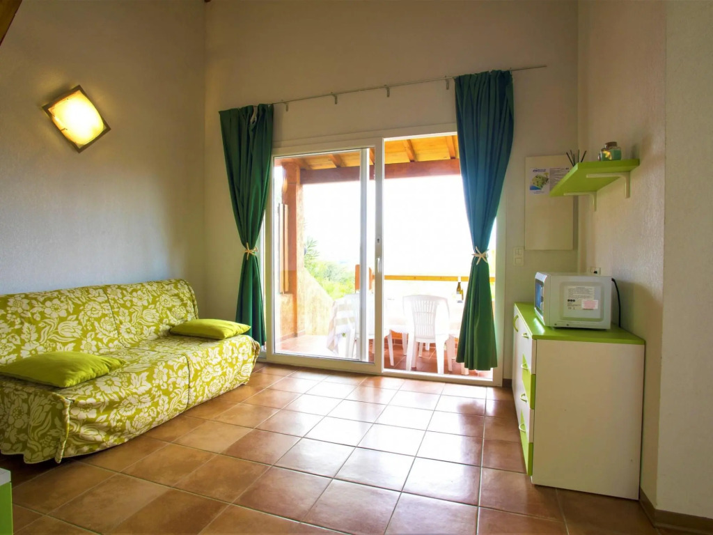 Apartment in Pinarellu Near Beach & Pool