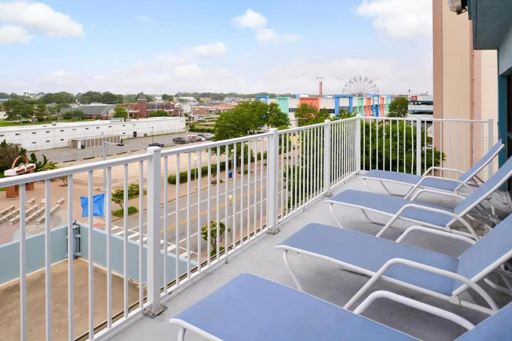 Four Points by Sheraton Virginia Beach Oceanfront