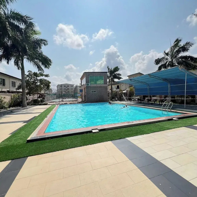 Recks Luxury Homes
