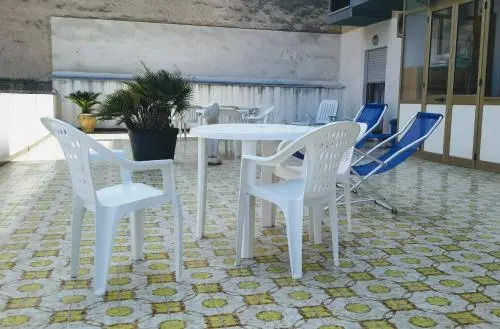 Una Terrazza nel Sole Appartamento di tre camere e terrazza