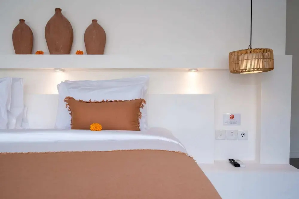 Villa Lounes 1 - Luxury 1BR Villa Walking Distance to the Beach