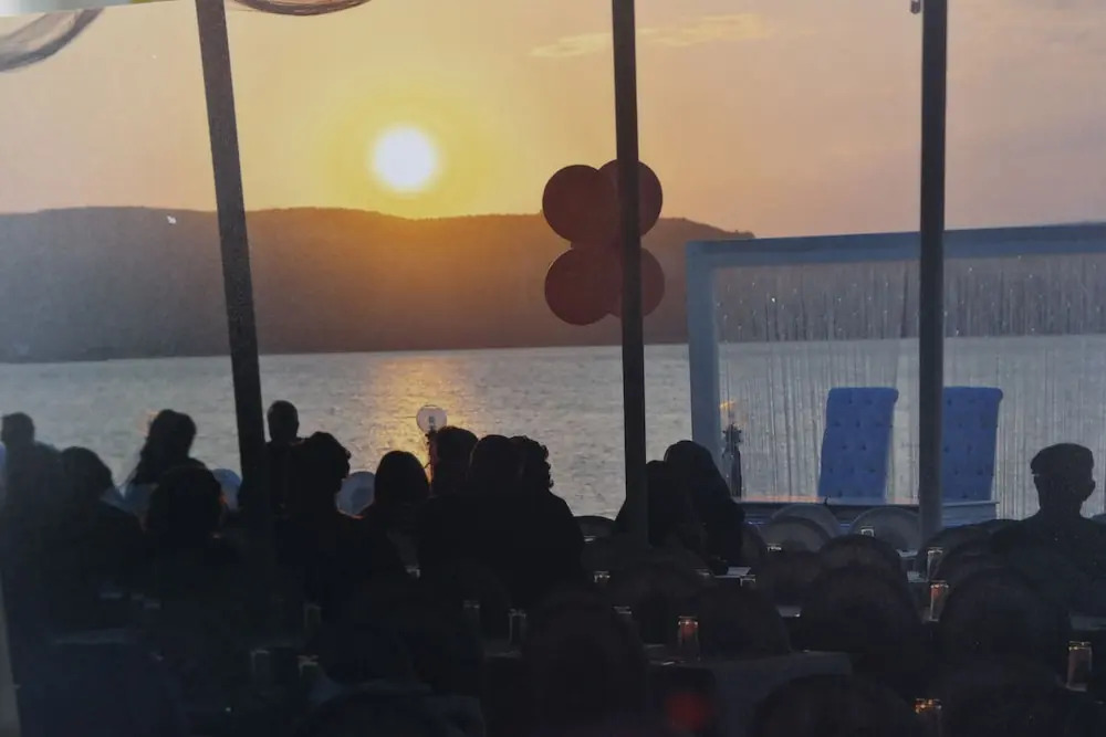 Hellespont Hotel