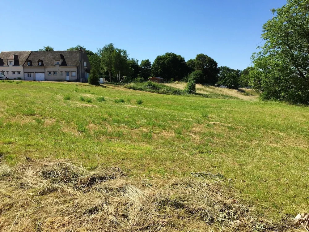 House With 3 Bedrooms in Souvigny-de-touraine, With Furnished Terrace and Wifi