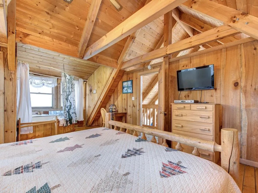Bear Cave Haus