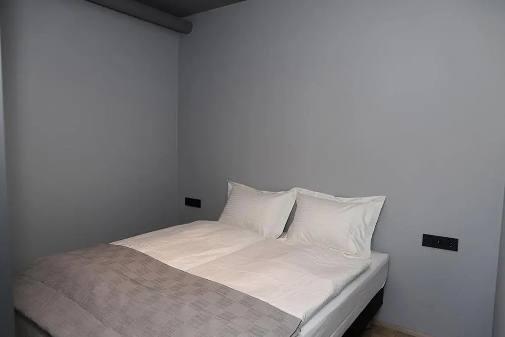 Tryggvabraut 24 One Bedroom Apartment