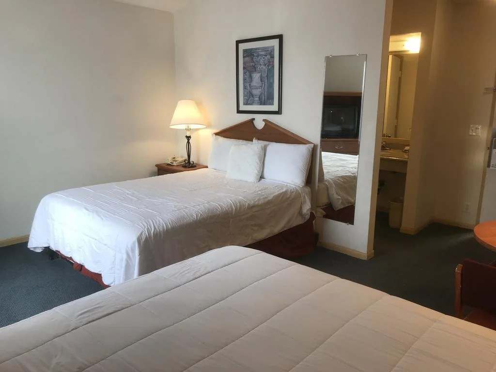 Portofino Beach Inn