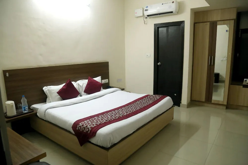 OYO 6394 Hotel Karma
