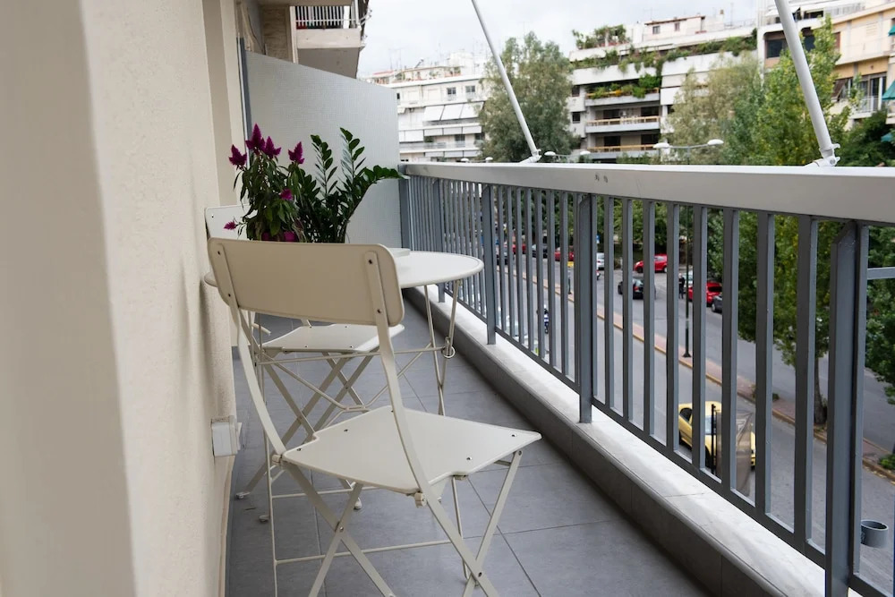 Katia Modern Apartment in Athens