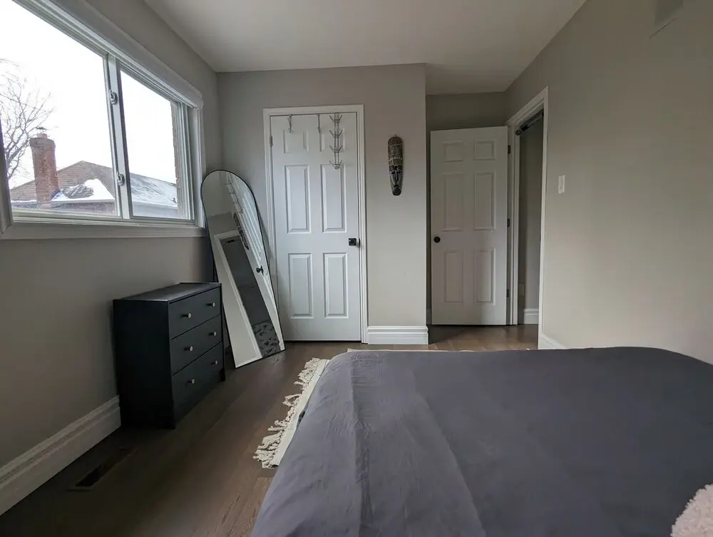 Mississauga Manor - Meadowvale