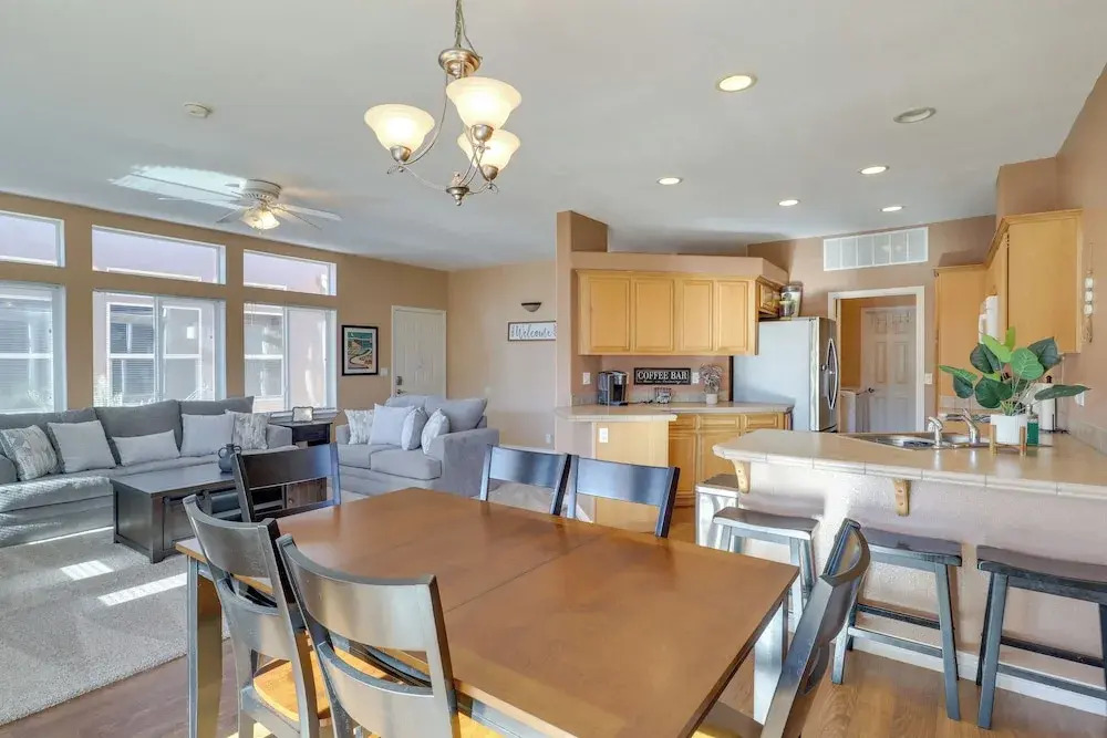 Pet-friendly Needles Vacation Rental Near River!