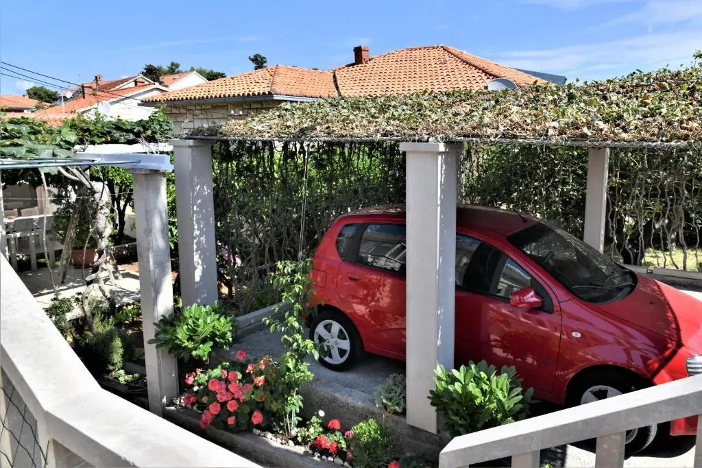 Apartments Near Sea Supetar