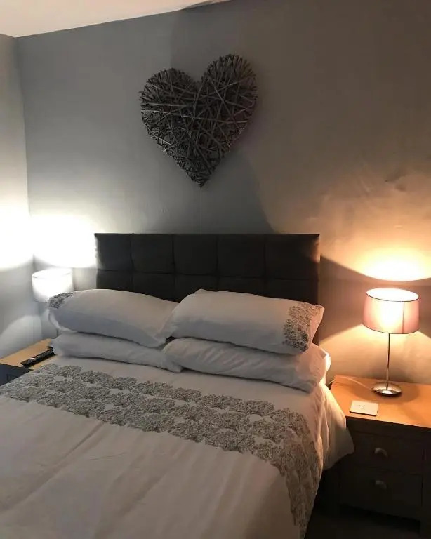 Glan Llugwy Guest House