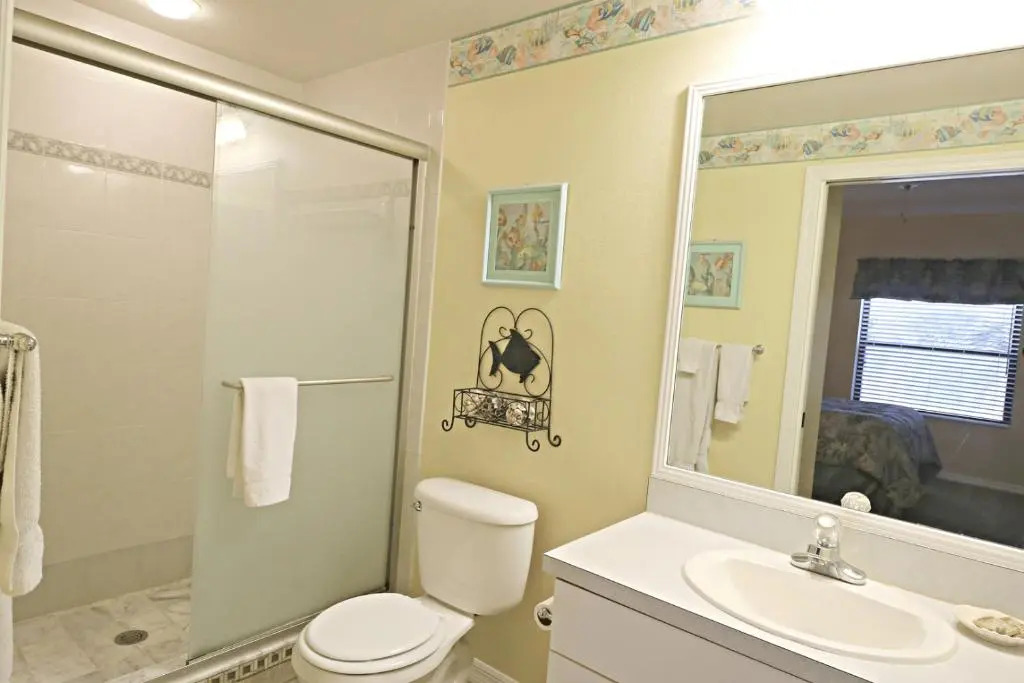 Ocean Village Club F34