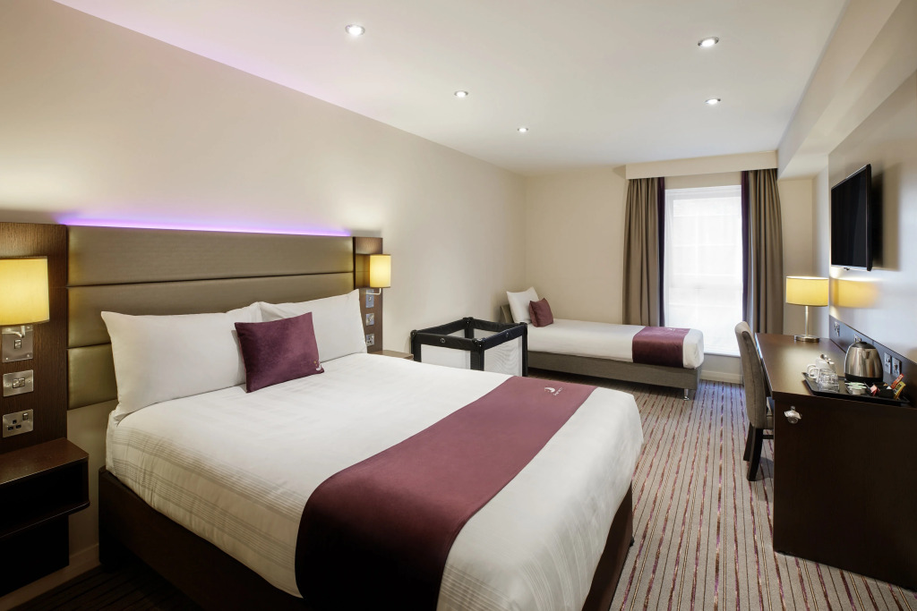 Premier Inn Wells (Somerset)