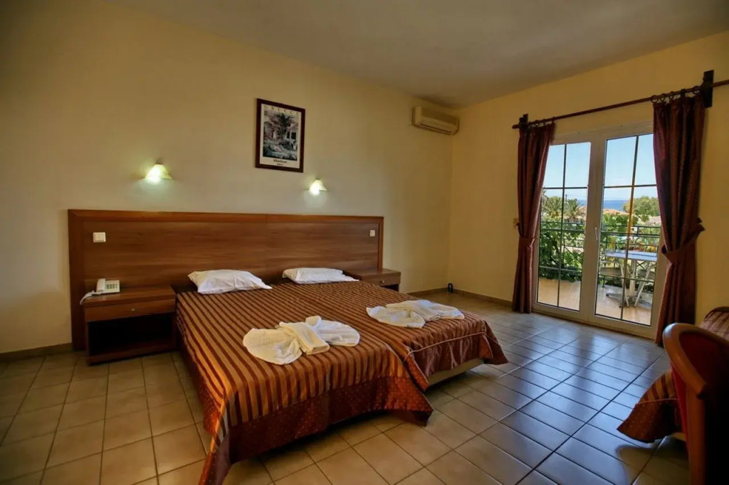 Anaxos Hotel