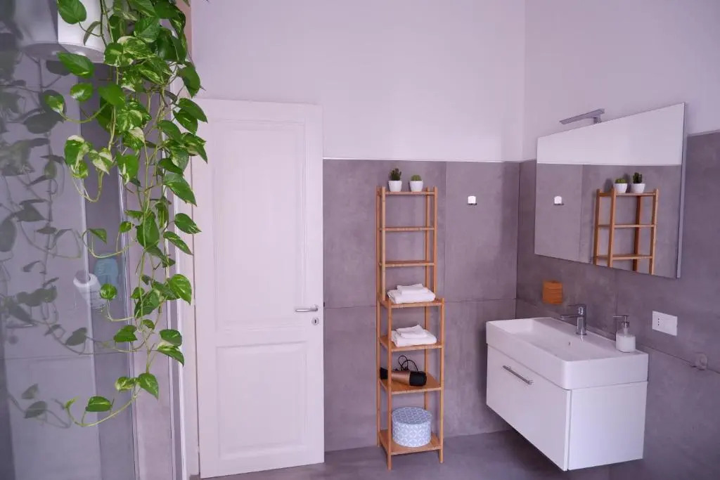 SantAgostino Apartment with Terrace by Wonderful Italy
