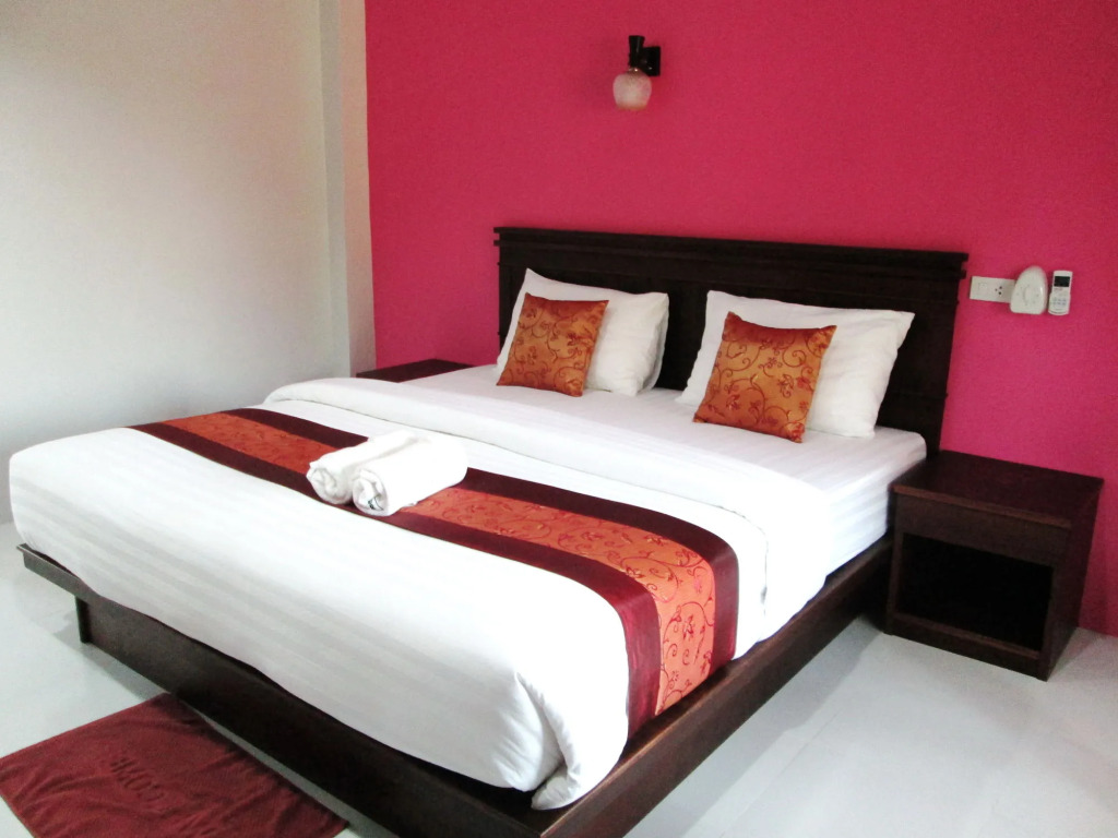 Lanta Riviera Villa Resort