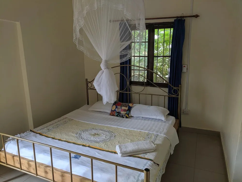 Casa Del Turista
