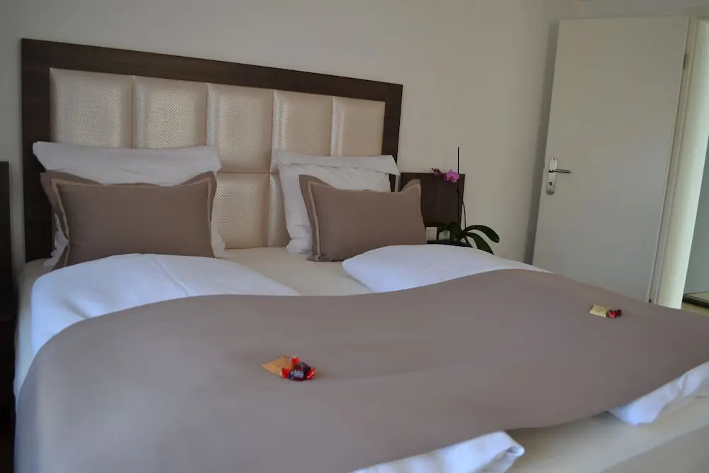 Hotel Myrsini