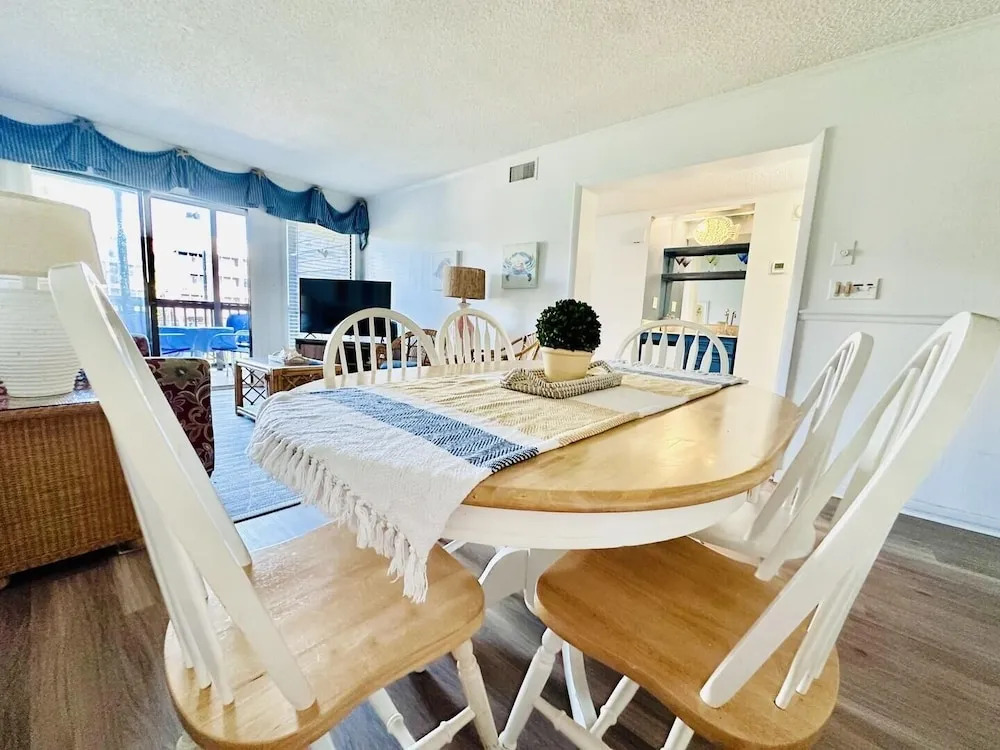 Tilghman Beach And Racquet Club 149 3 Bedroom Condo by RedAwning